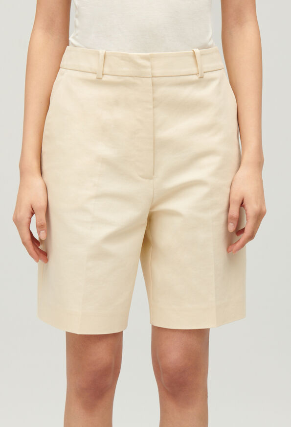224EIRQUECOTON : Shorts  farbe BEIGE CLAIR