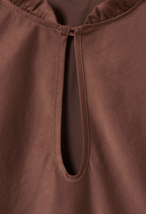 Kurzes Flie&szlig;endes Kleid