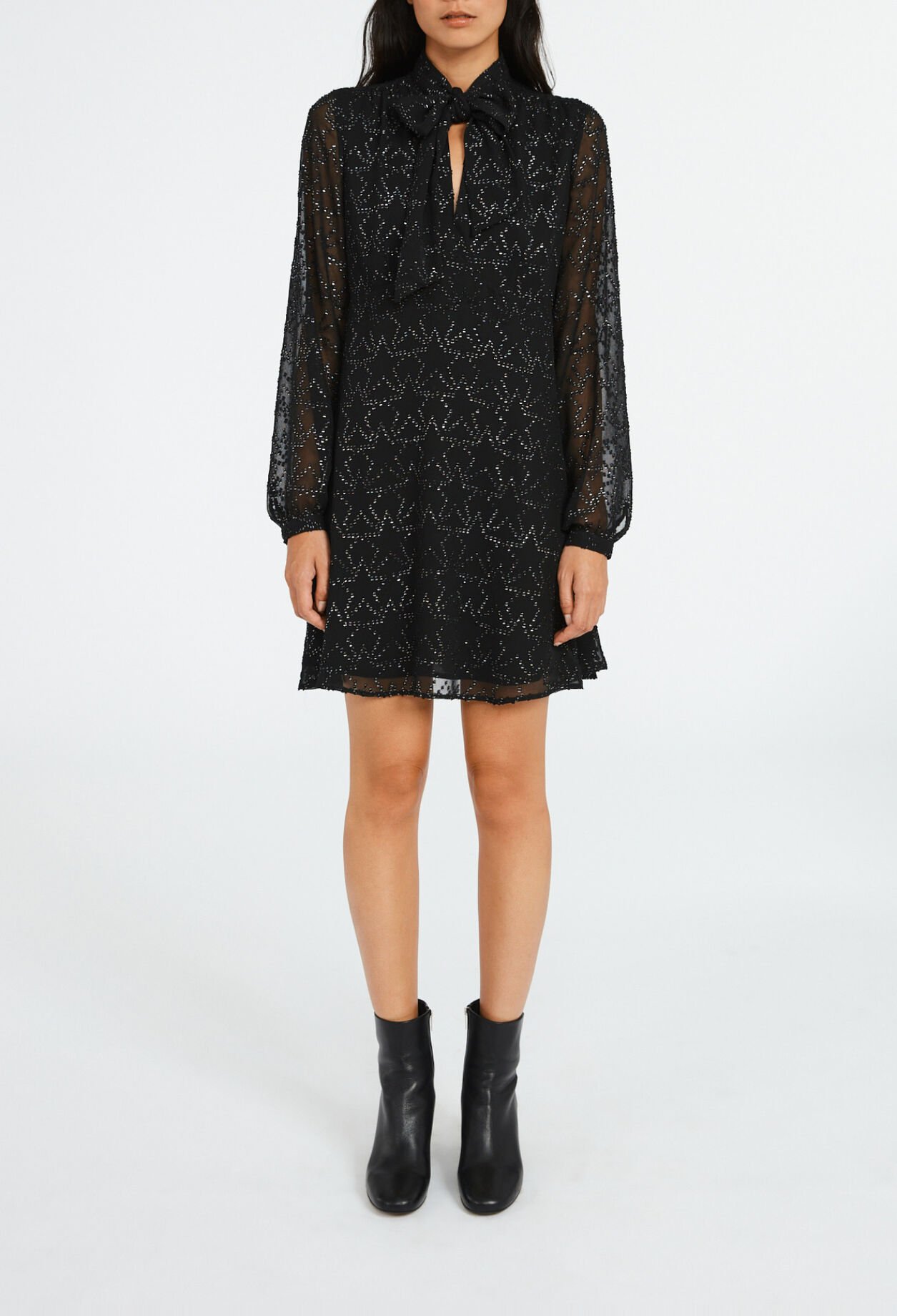 Kurzes Kleid mit Sternen-Motiv