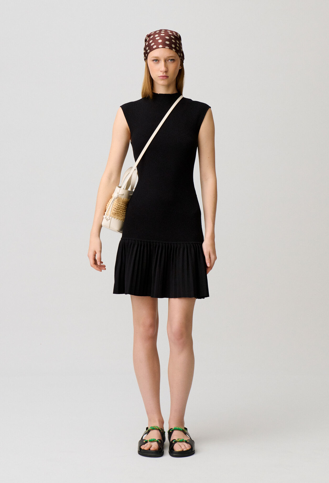 Plissiertes Strickkleid