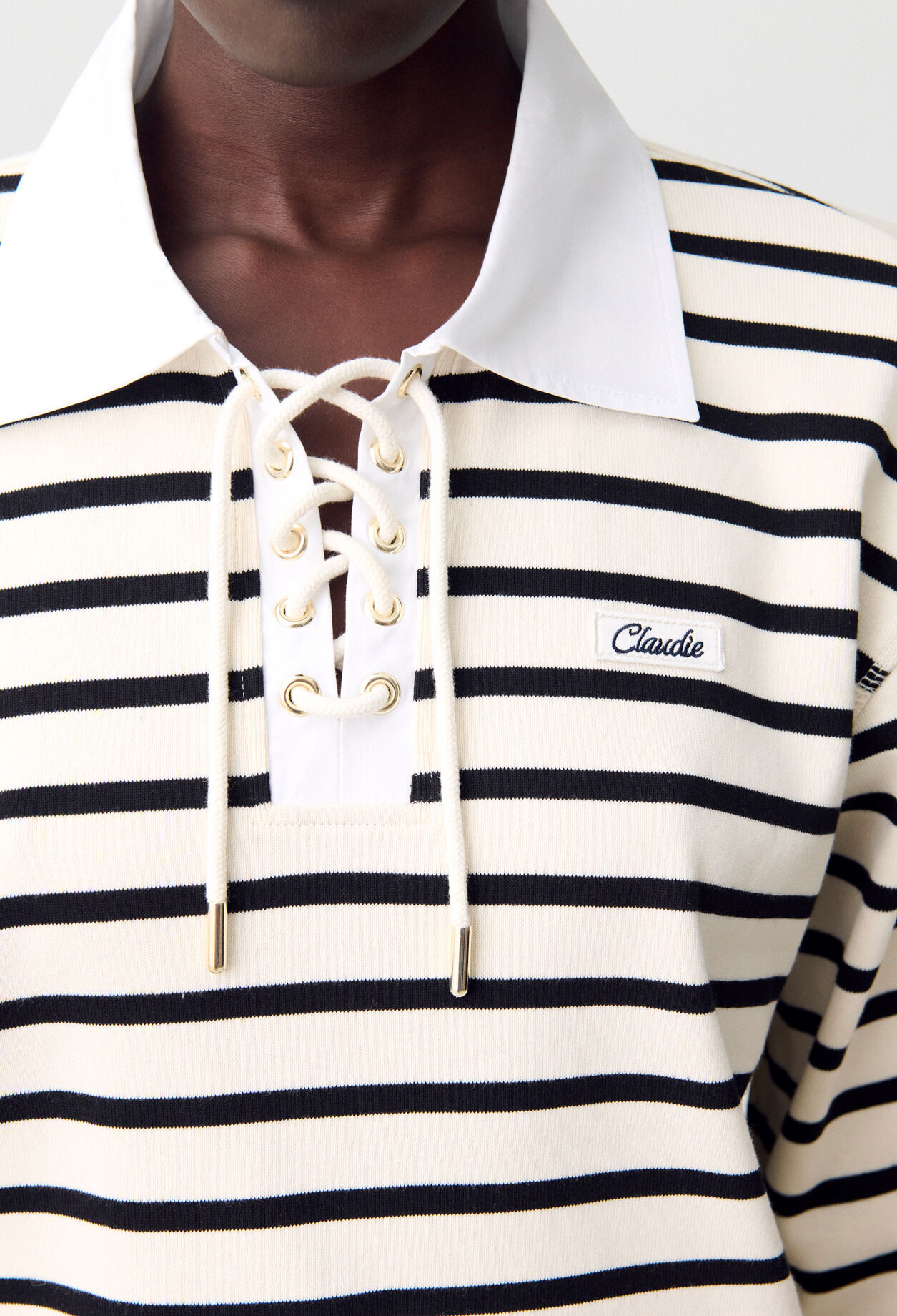 Gestreiftes Marine-T-Shirt