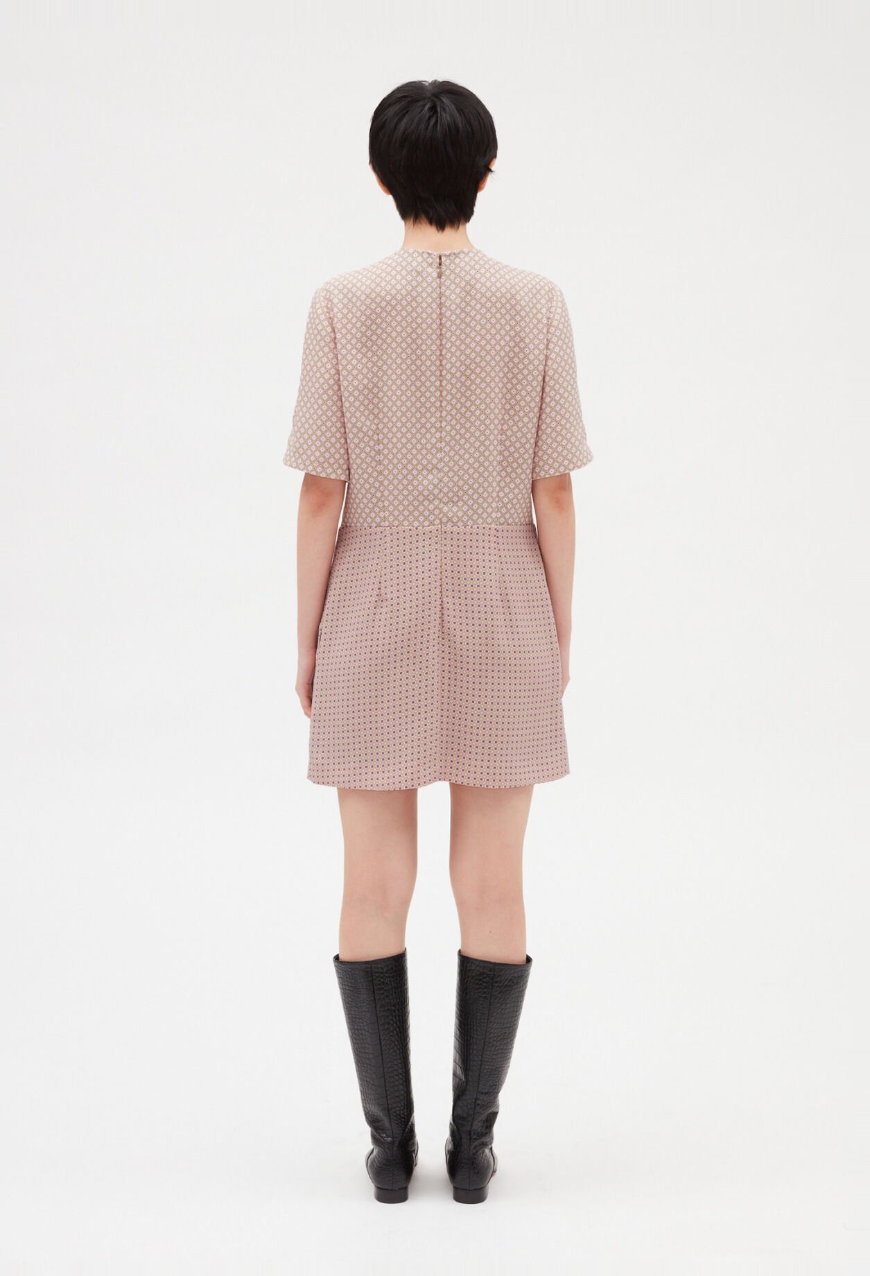 Kurzes Kleid mit Printmotiv, rosa