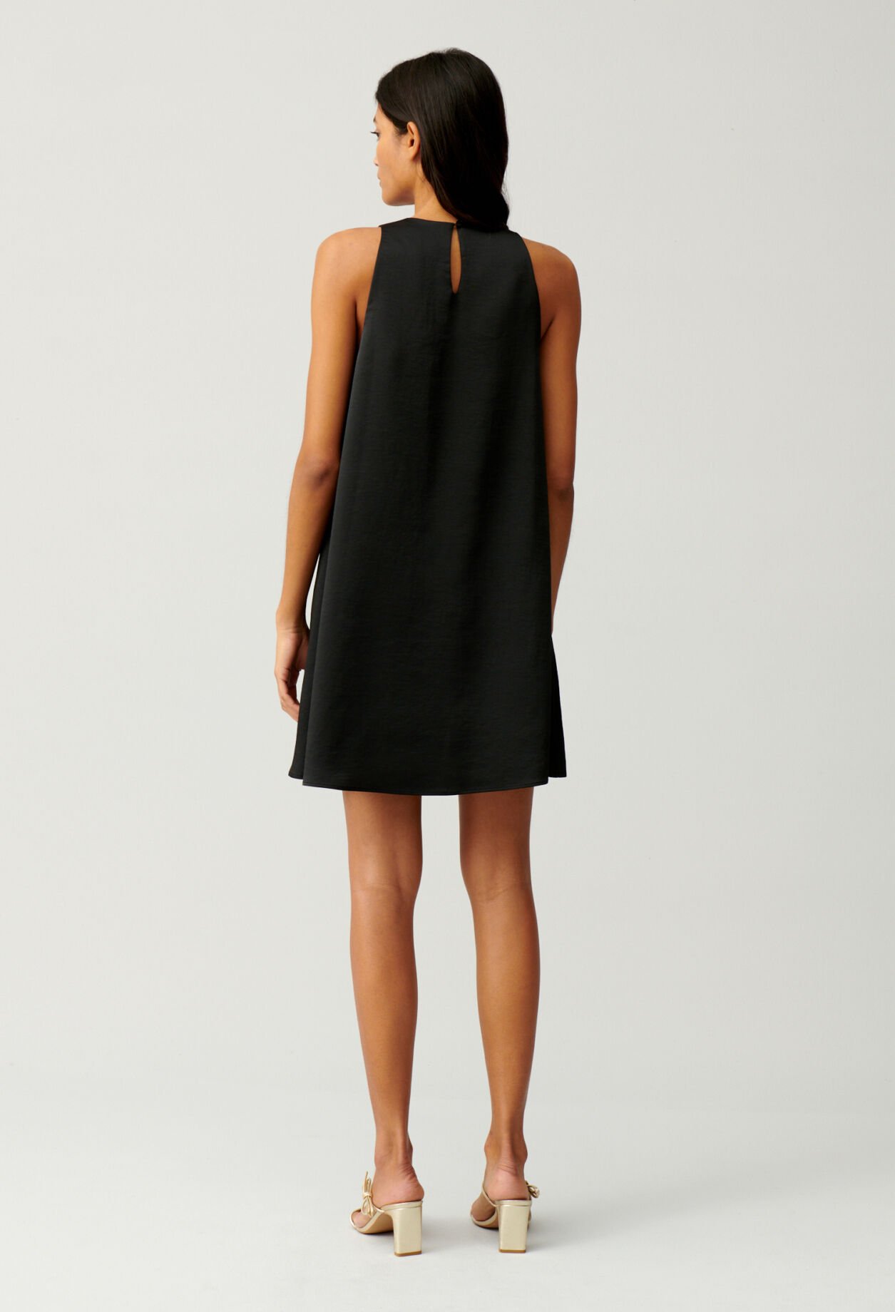 Kurzes, geknöpftes Kleid Schwarz