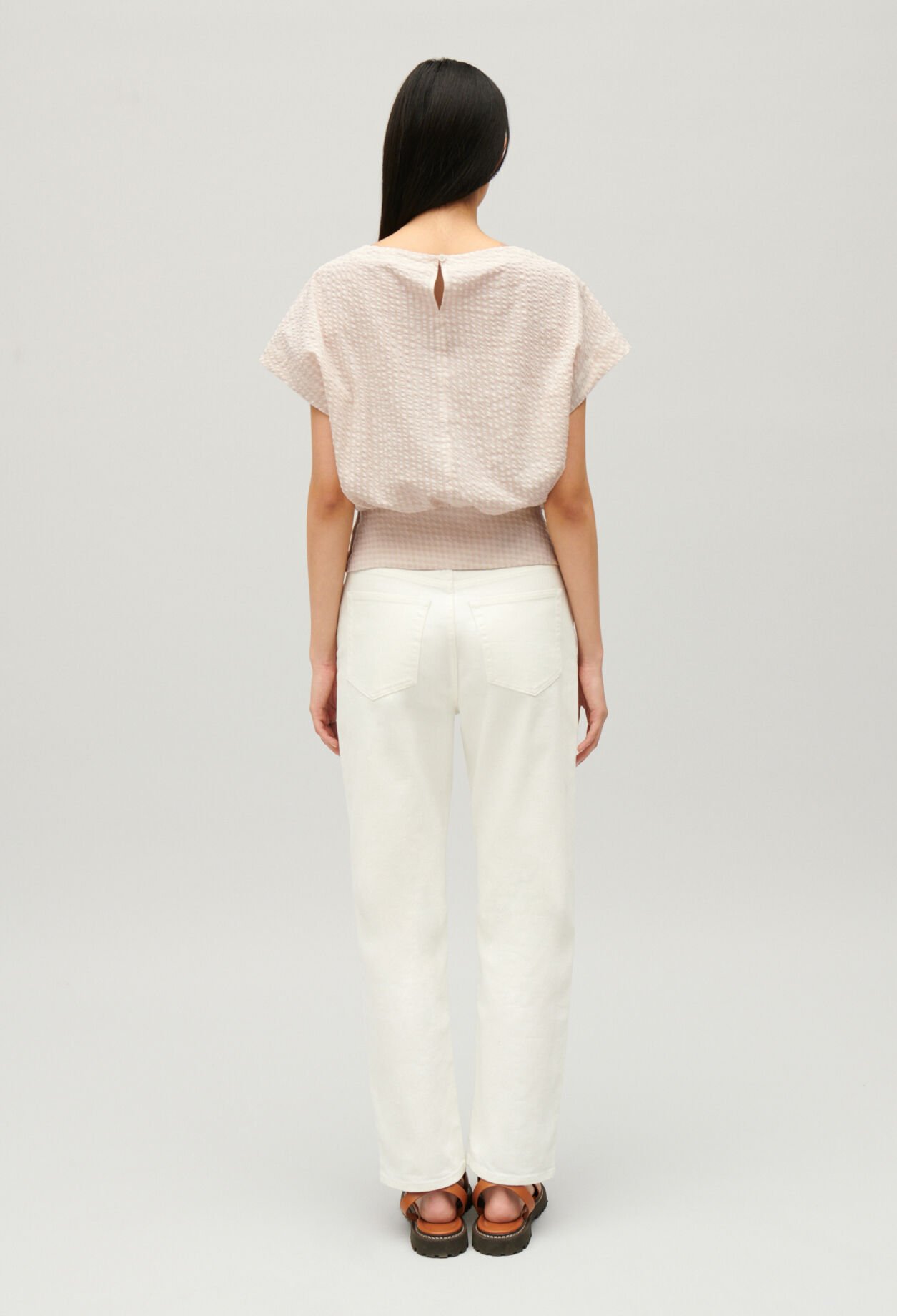 Gerafftes Top Cut-out-Design