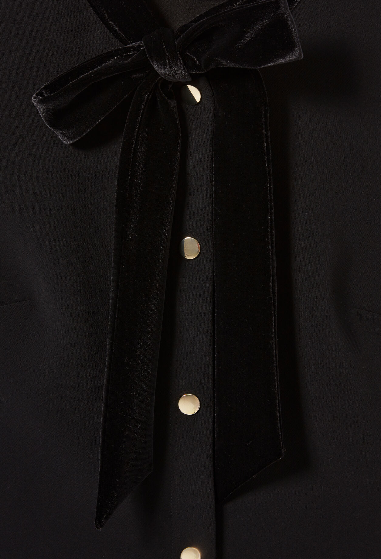Bluse mit Schluppenkragen