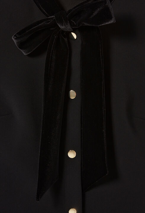 Bluse mit Schluppenkragen