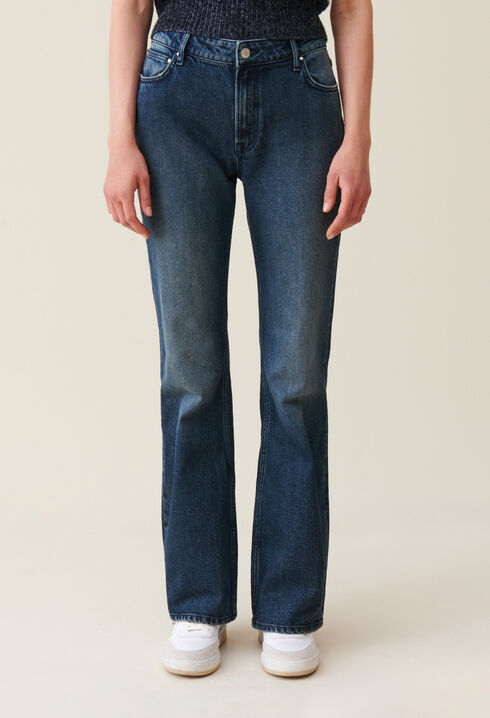 Denim-Jeans im Flared-Stil