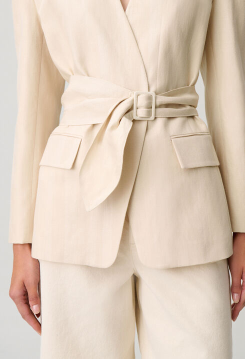Taillierte Jacke mit Kimono-Kragen