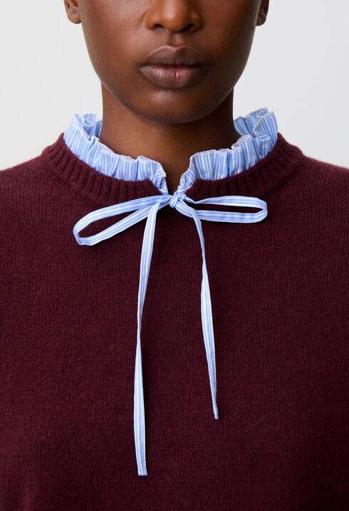 Gestreifter Wollpullover