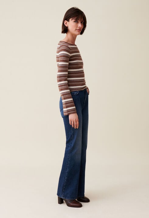 Pulli ausgestellten Ärmeln