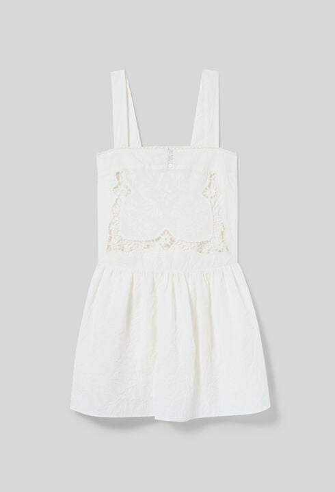 Kurzes Kleid besticktem Oberteil