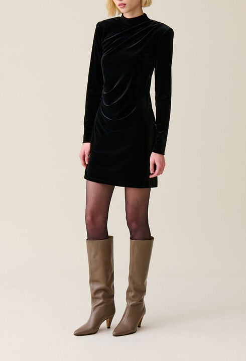 Schwarzes kurzes Samtkleid