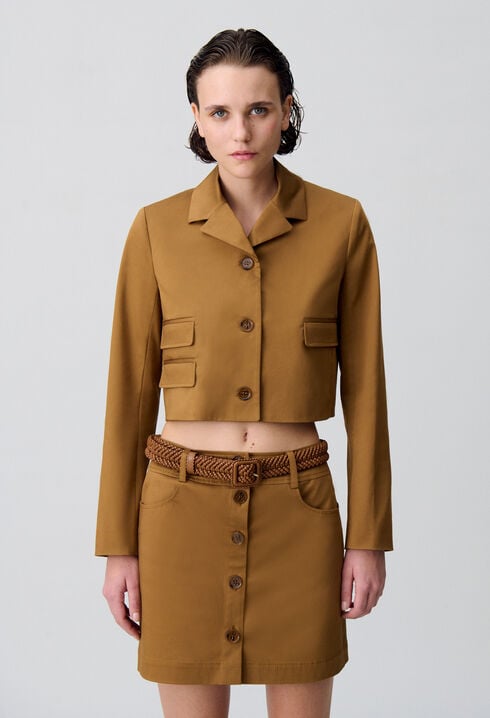 Kurze Jacke mit Reverskragen