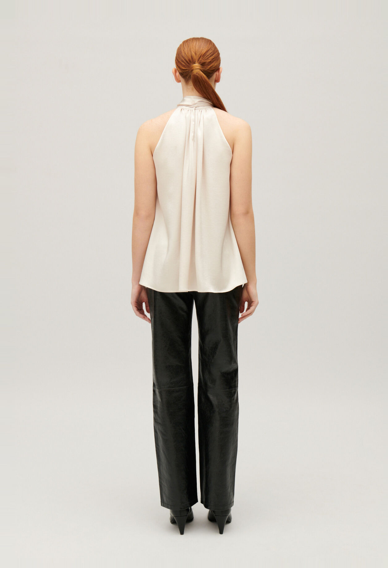 Flie&szlig;endes Top in Beige