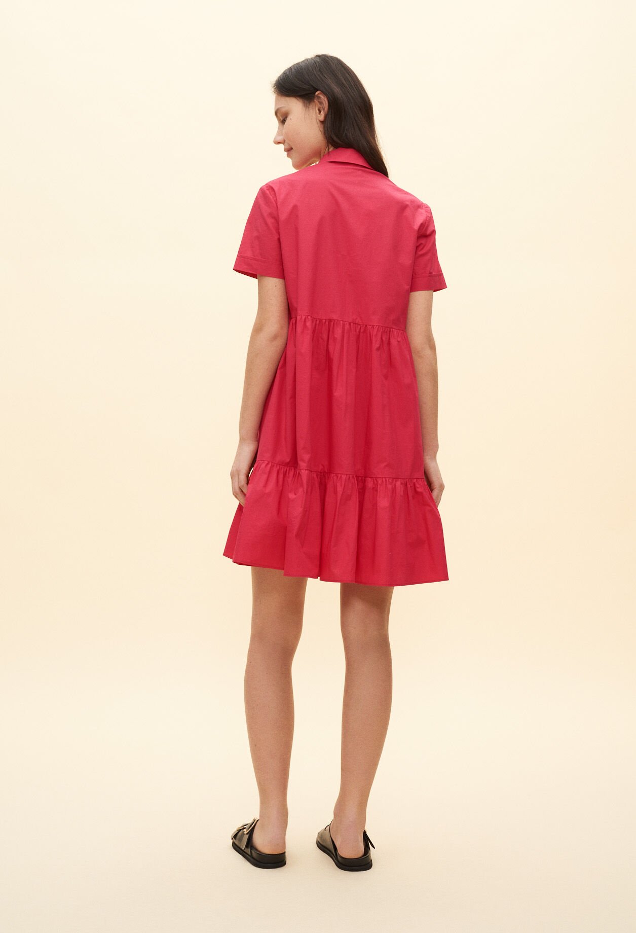 Ausgestelltes Polokleid