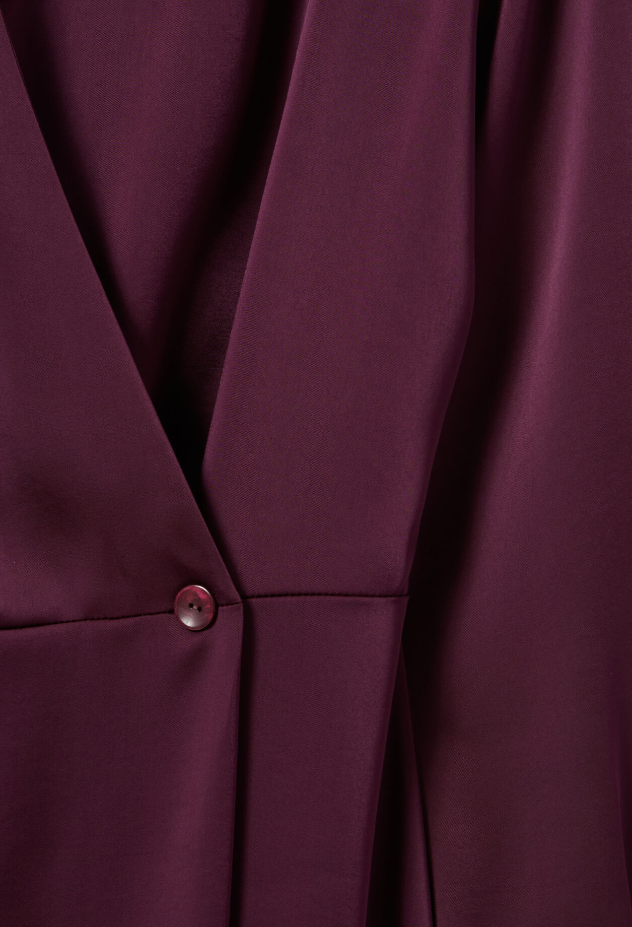 Langes fließendes Kleid