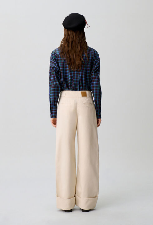 Weite Jeans, helles Denim