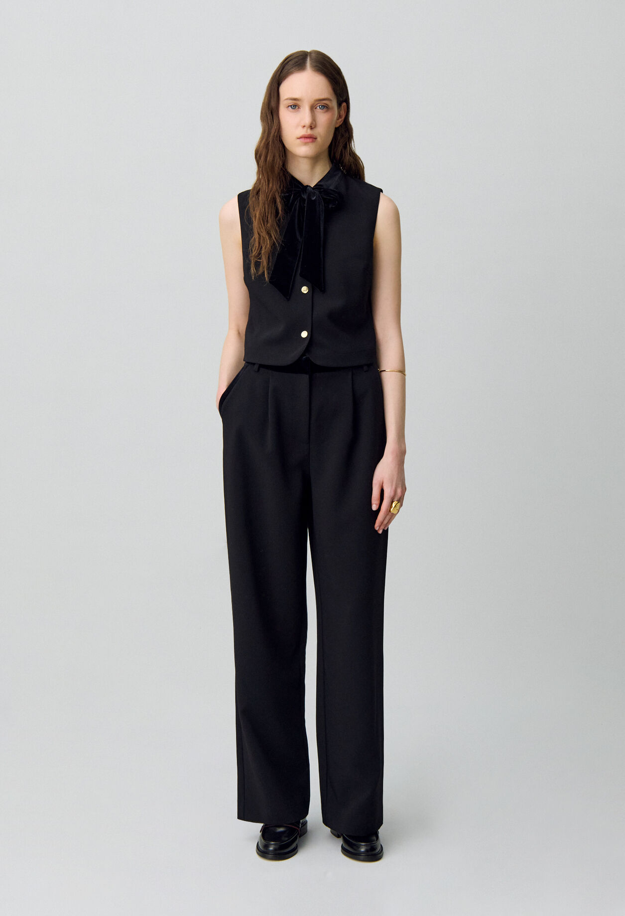 Bluse mit Schluppenkragen