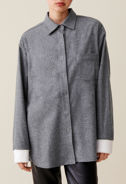 Oversize-Hemdjacke in Grau