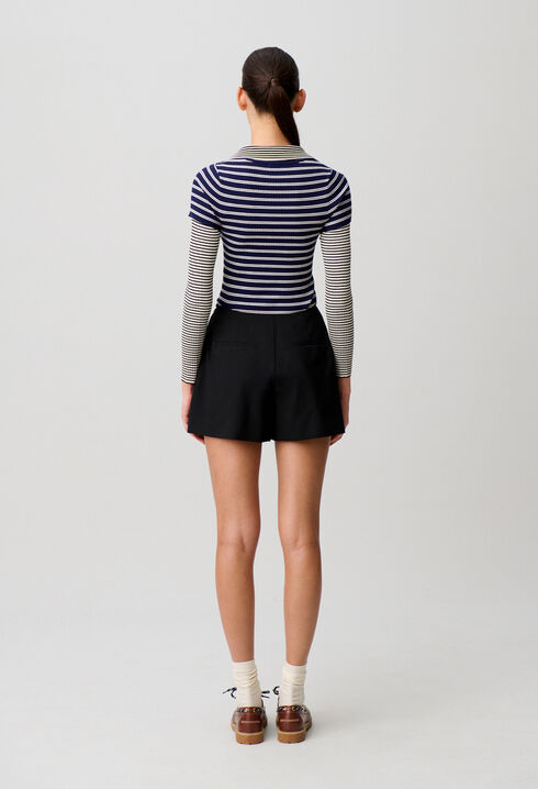 Schwarze Plisseeshort