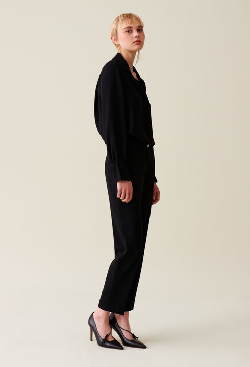 Fließende schwarze Bluse 
