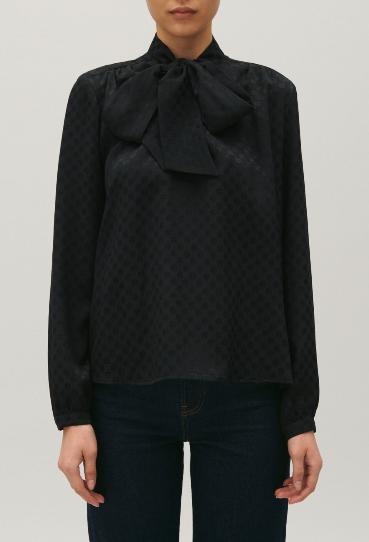 Hemdbluse mit Lavallière-Kragen