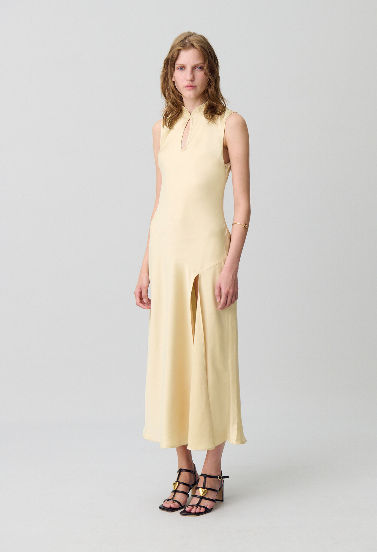 Fließendes Maxikleid