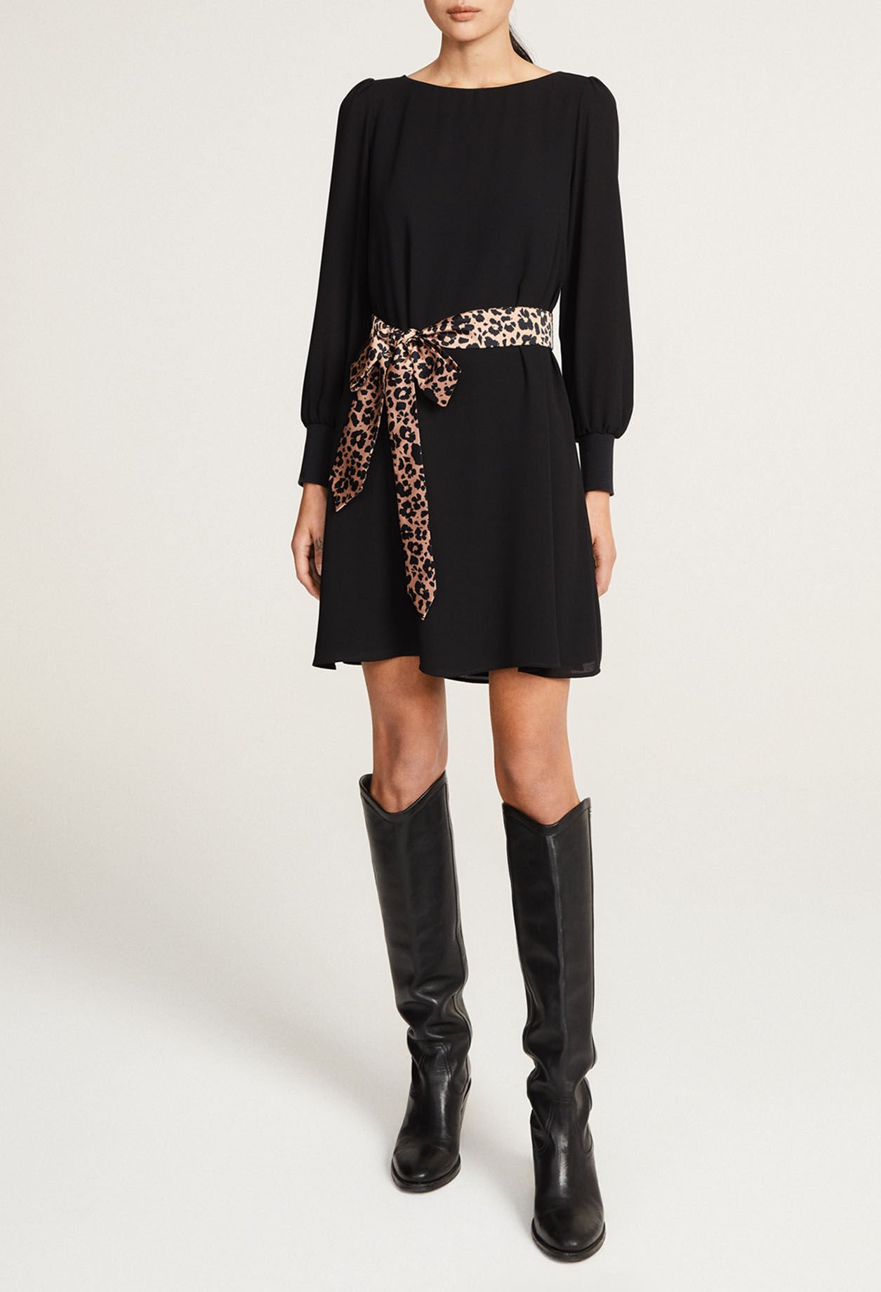 Gürtelkleid mit Leoparden-Print