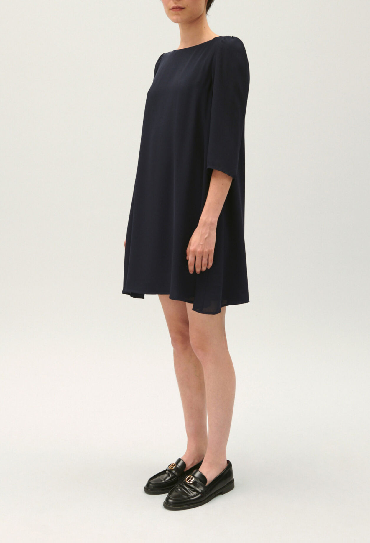 Ausgestelltes Kleid