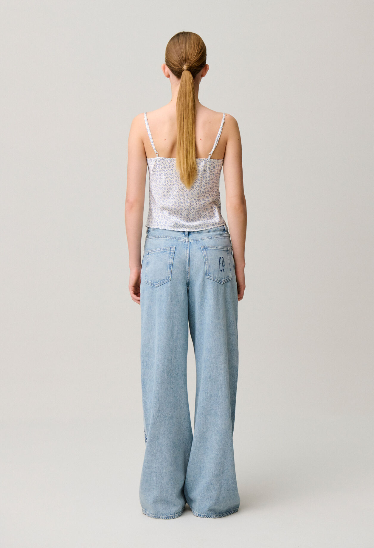 Bestickte Wide-Leg-Jeans