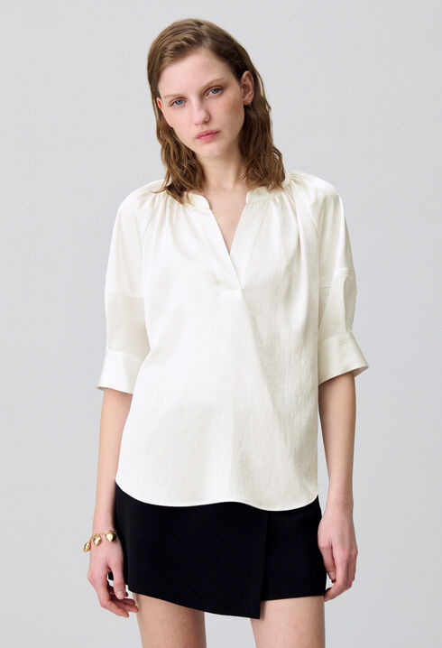 Fließende Bluse mit Tunesien-Kragen