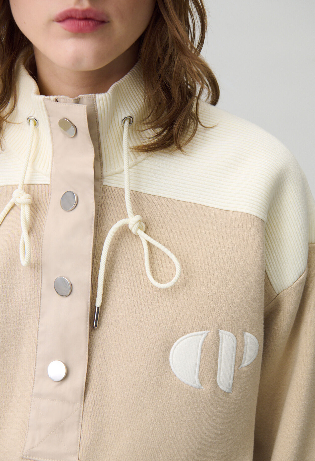 Grober Strick-Pullover
