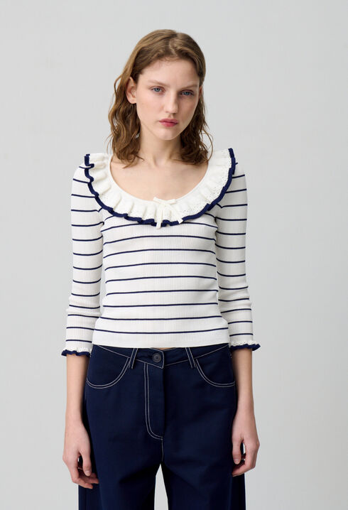 Gestreifter feiner Strickpullover