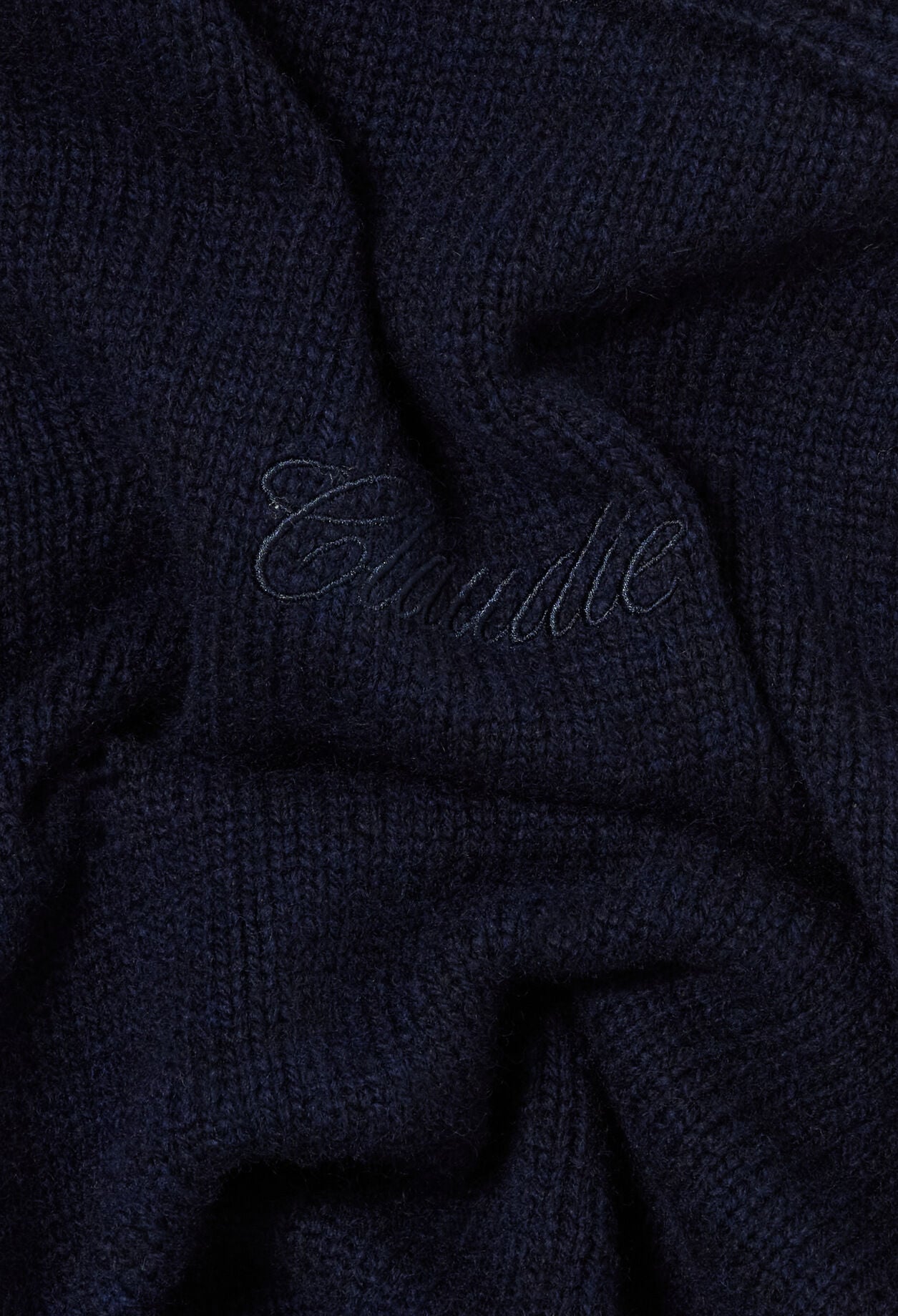 &Auml;rmelloser Wollpullover
