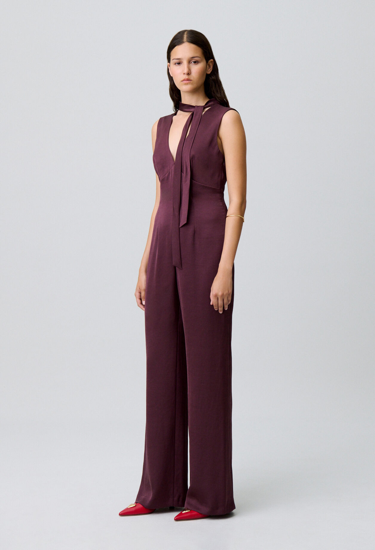 Fließender Satin-Jumpsuit