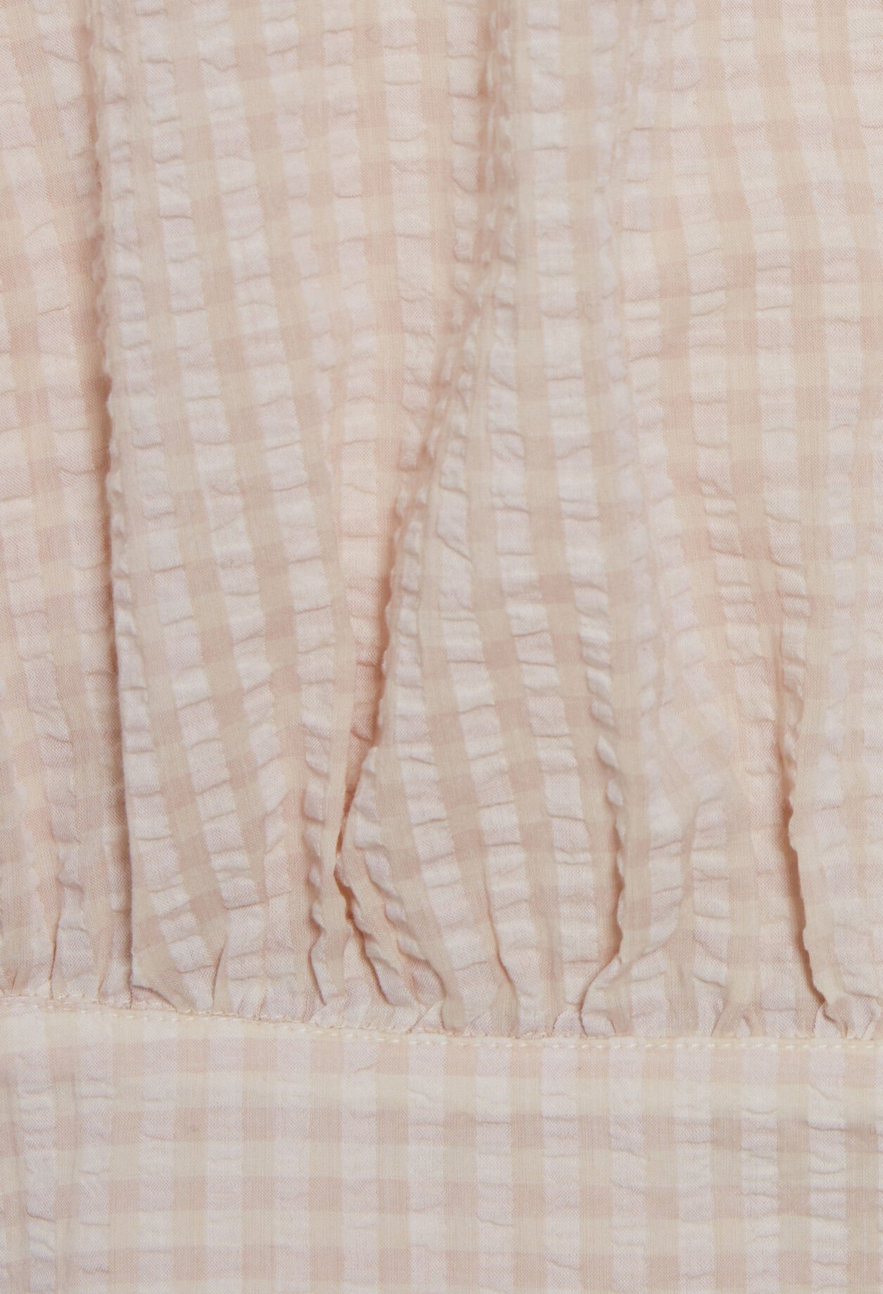 Gerafftes Top Cut-out-Design