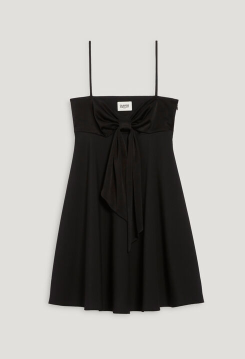 Kurzes schwarzes Kleid