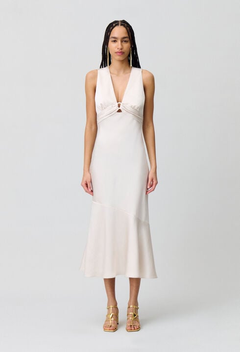 Fließendes Maxikleid