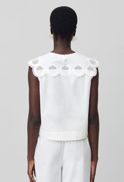 Ärmellose Bluse mit Stickereien