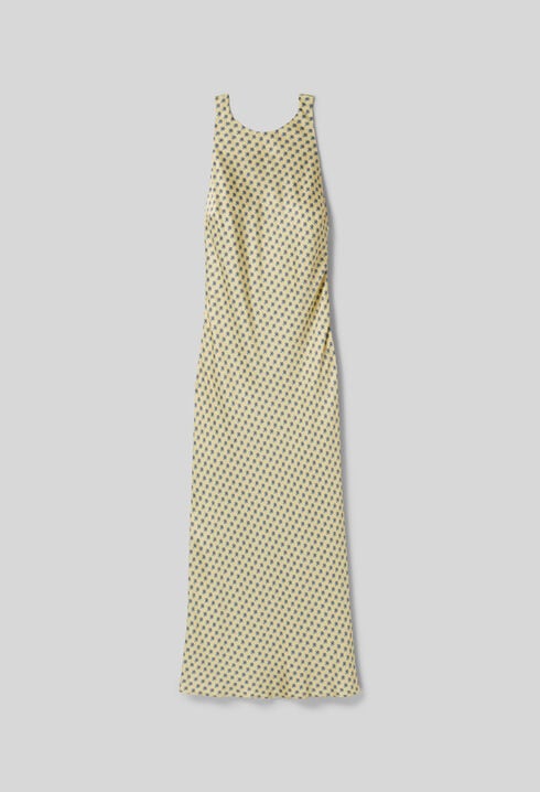 Langes, satiniertes Kleid
