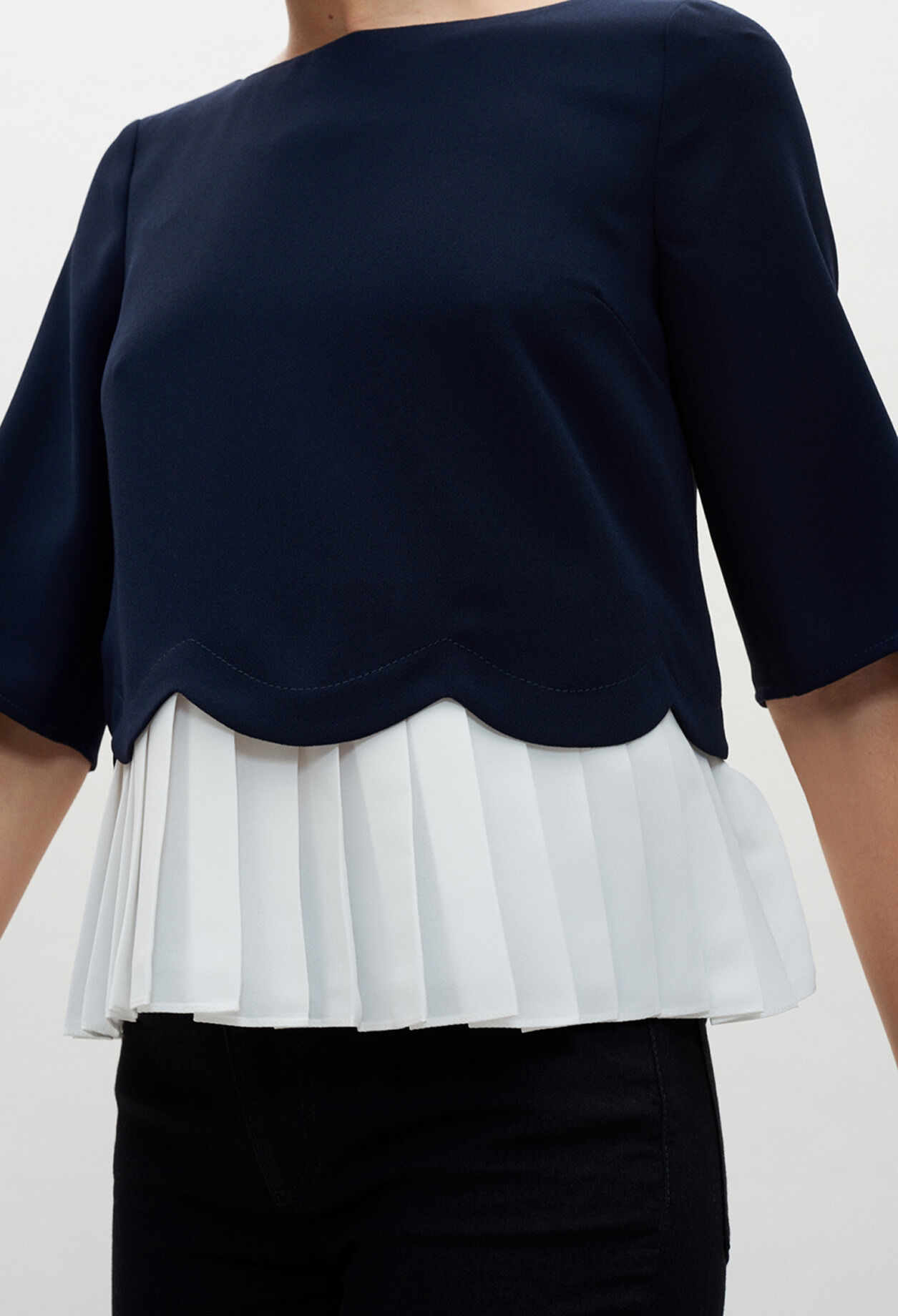 Plissiertes Top im Muschel-Look