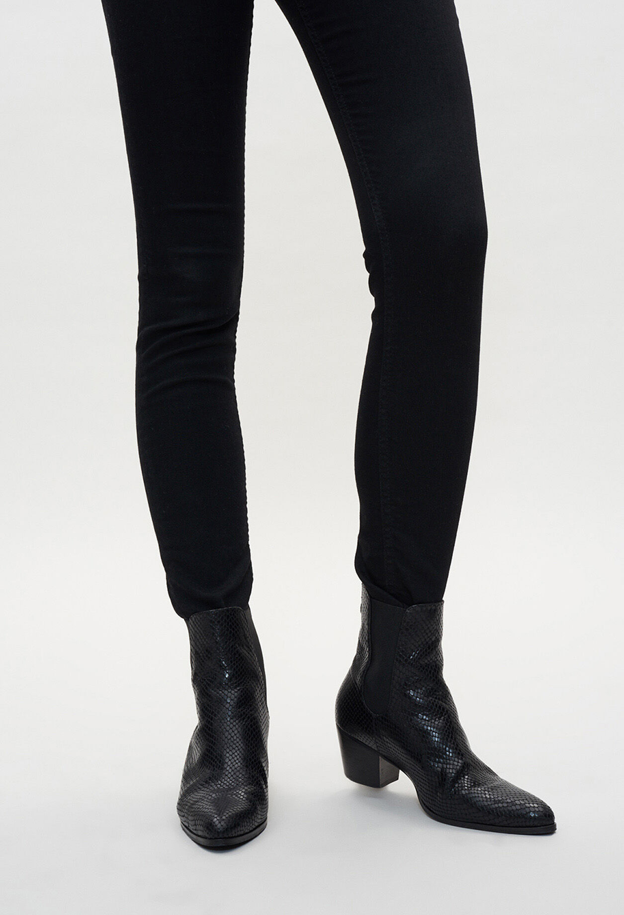 Stiefeletten mit Absatz