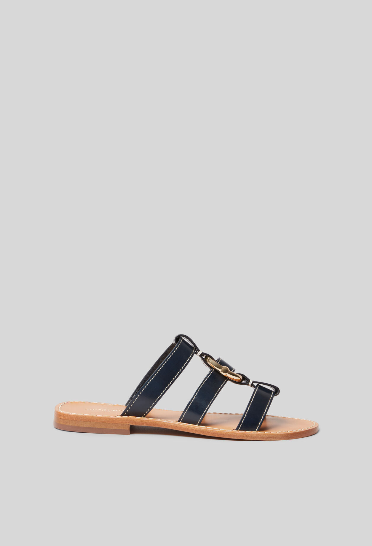 Sandalen mit Riemen und Ring