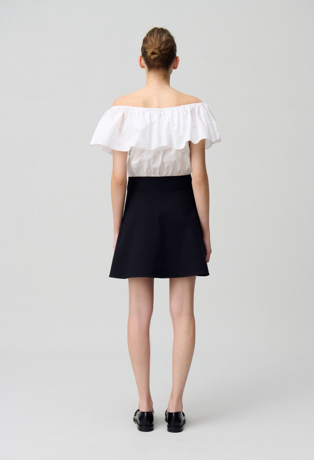 Kurzkleid in Materialkombination