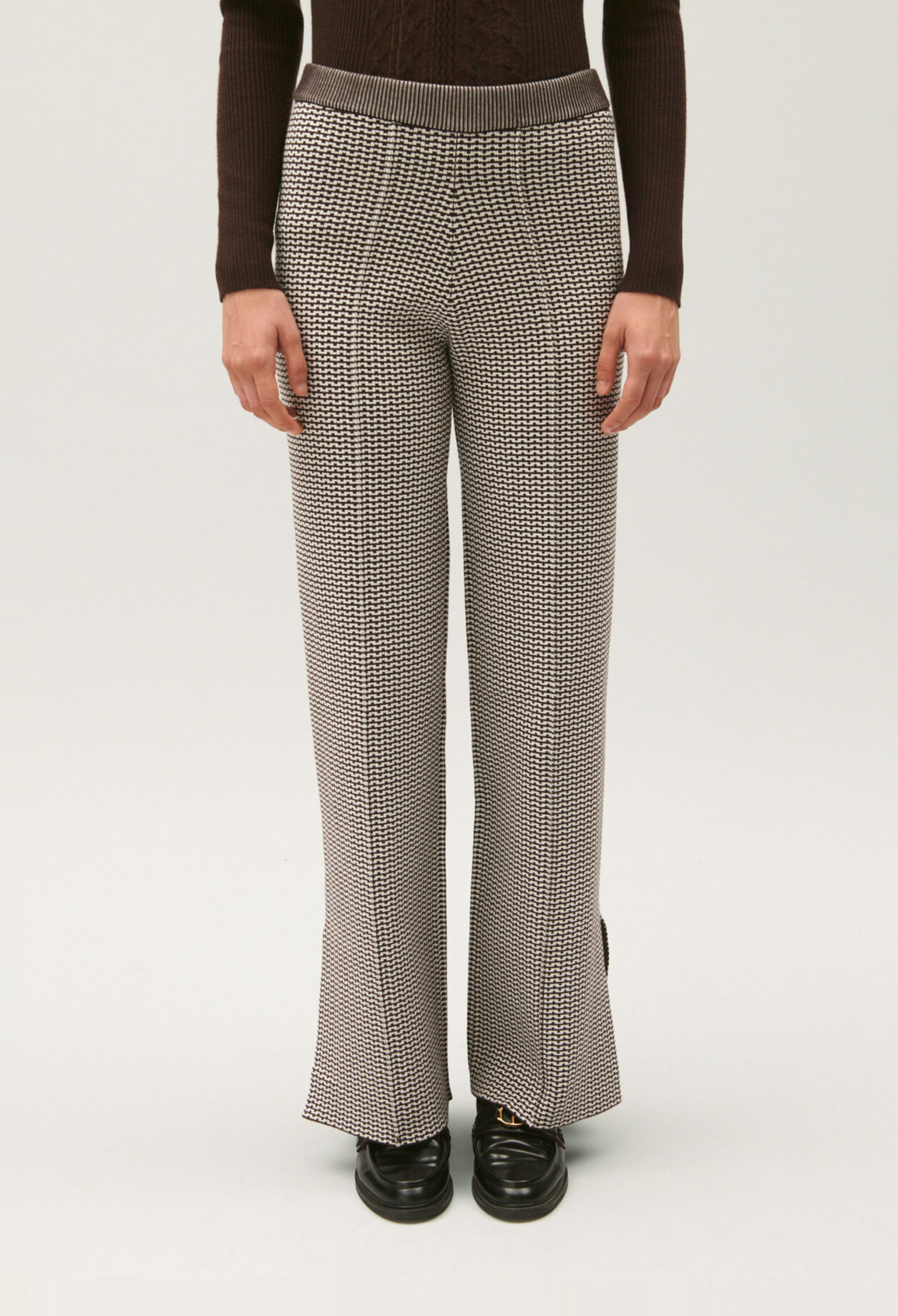 Zweifarbige Jacquard-Strickhose