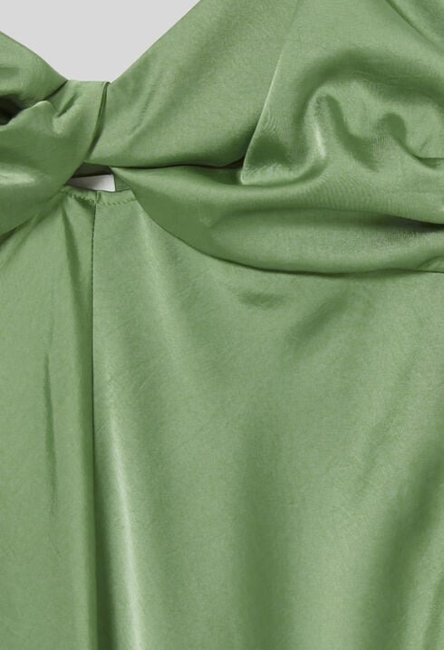 Langes Satin-Kleid