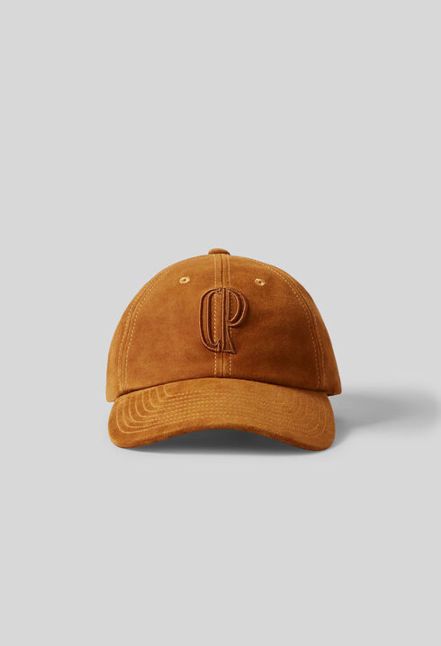 Cap mit Monogramm-Stickerei