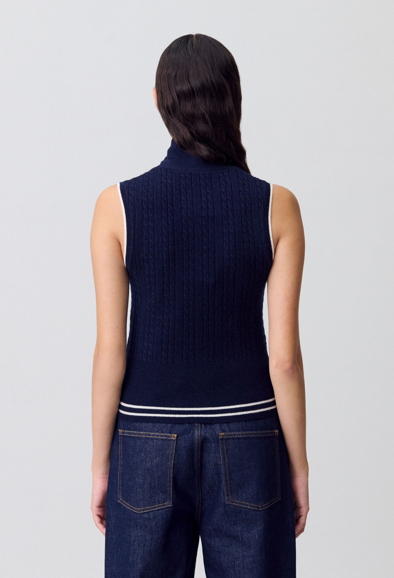Ärmelloser Pullover