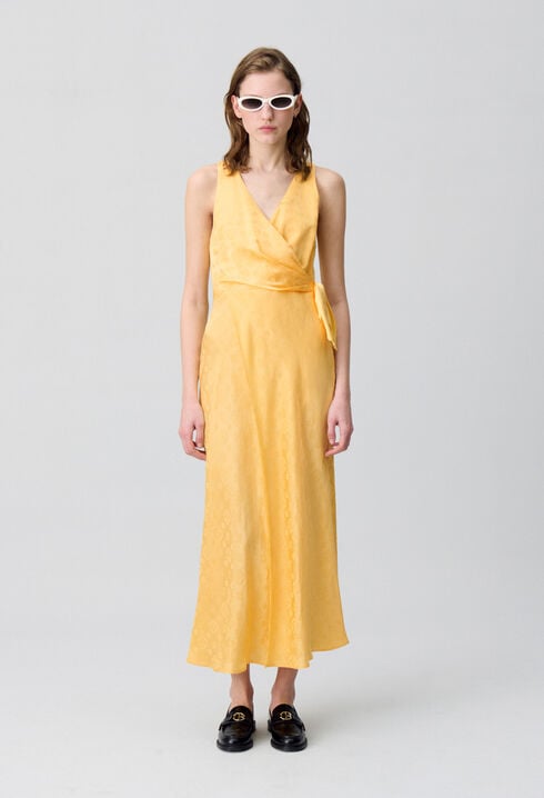 Fließendes Maxikleid