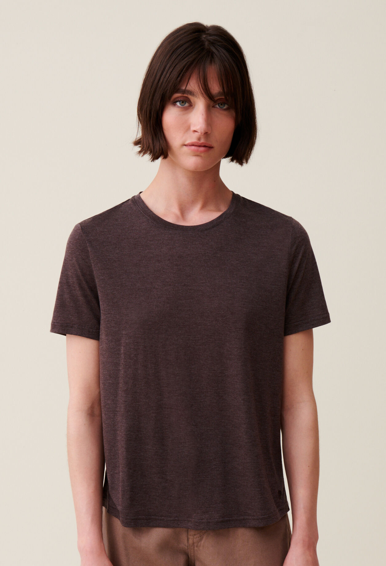 Besticktes T-Shirt CP Kurzarm